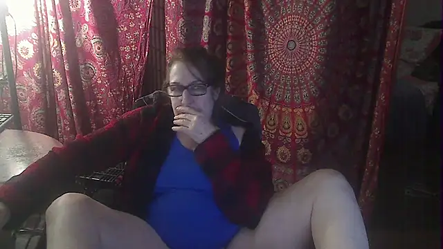 Ireallysquirt online show from February 2, 4:00 am