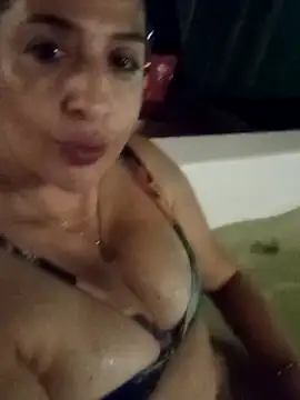 MayraVegas online show from October 3, 2:27 am