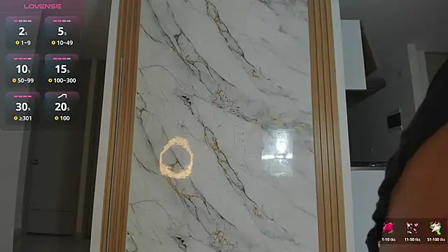 Emi latingirl online show from November 7, 10:25 pm