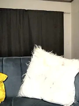 Nicole Liam  online show from January 9, 4:22 pm