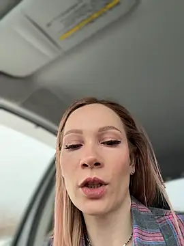 LavenderHot online show from February 11, 2:47 am