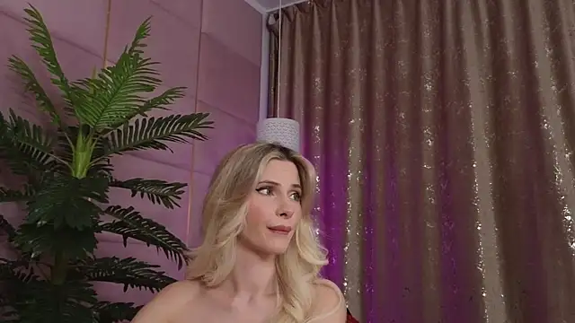 Elliblue online show from September 25, 10:29 pm