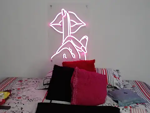 Rihana14 online show from October 26, 9:21 pm