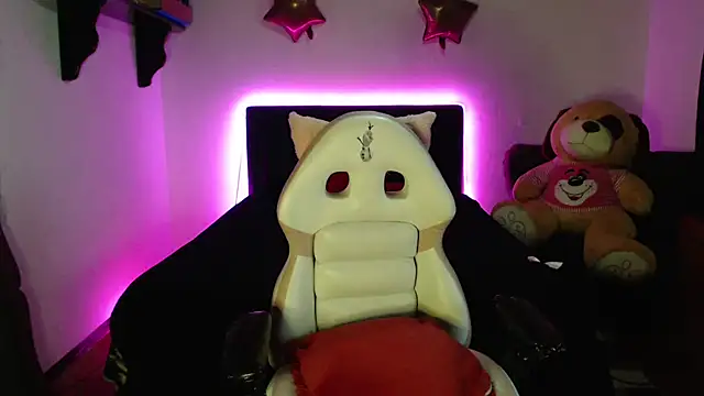 Snapshot of Allisonnlopez chatting on October 3, 10:04 pm Allisonnlopez online show from October 3, 10:04 pm