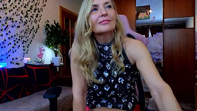 amelia blondy online show from February 8, 11:14 am