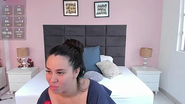 MadisonJenner online show from December 15, 1:38 pm