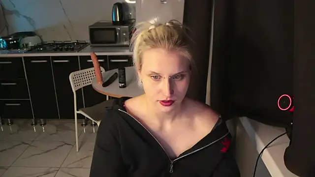 MertyXX online show from February 18, 10:09 pm