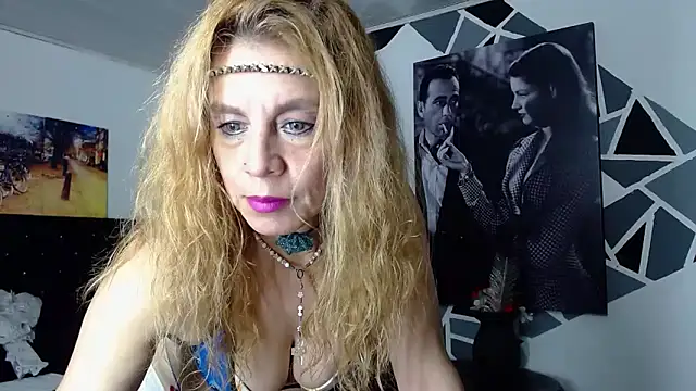 Snapshot of Kyza_Ryan chatting on September 12, 12:11 am Kyza Ryan online show from September 12, 12:11 am