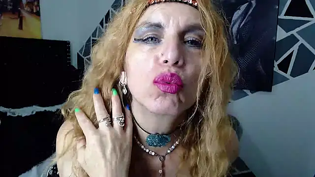 Kyza Ryan online show from December 21, 6:17 am