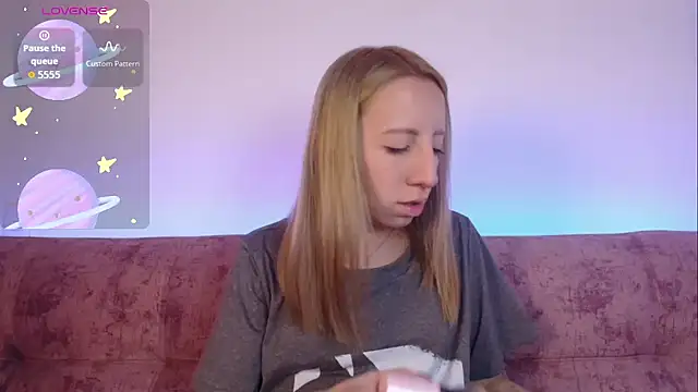 Snapshot of Miiaa_doll chatting on September 24, 12:42 am Miiaa doll online show from September 24, 12:42 am