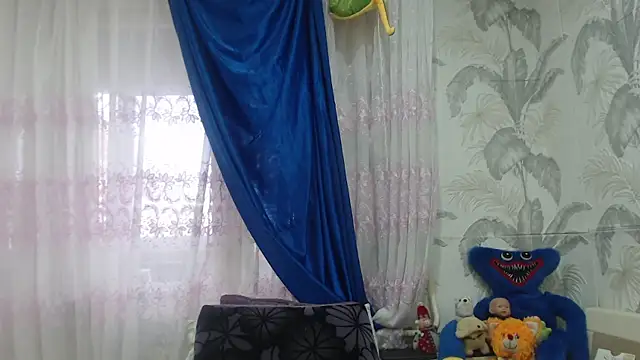 CamDiva113 online show from October 6, 11:49 am