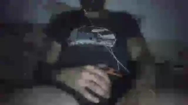 Snapshot of vinzz49 chatting on October 8, 5:34 am vinzz49 online show from October 8, 5:34 am