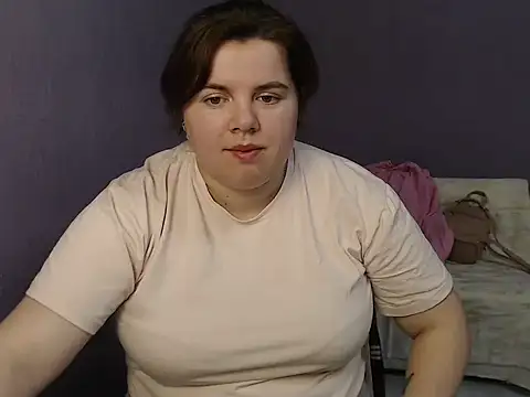 so shy online show from September 11, 8:14 am