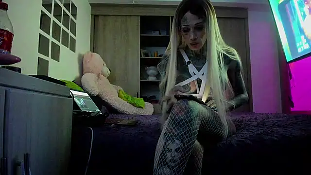 cathi montana online show from October 21, 5:00 am