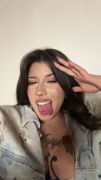 Ag4ta  online show from November 16, 4:03 am