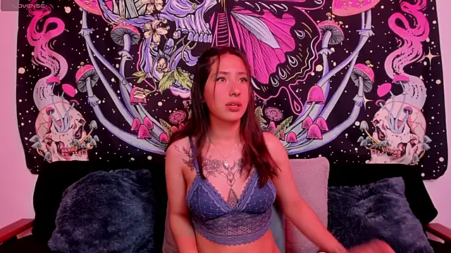 aciddollhell online show from April 8, 12:13 am