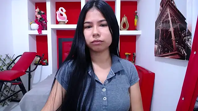 Letty Plugxo online show from October 1, 12:32 pm