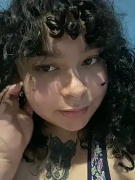 Kimberliprivv online show from April 29, 5:40 pm