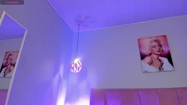 ScarletGV online show from March 5, 5:25 am