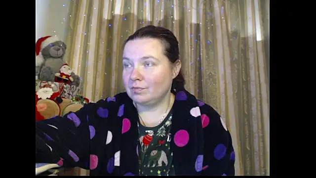 amorelara online show from November 16, 9:00 am