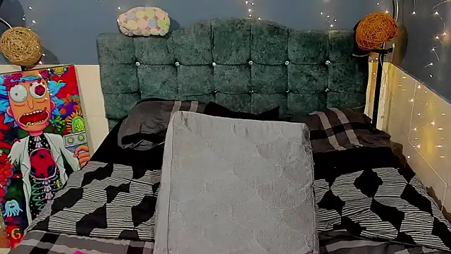 goldenbubble   online show from February 27, 4:23 am