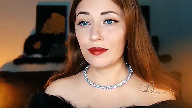 MissBeverlyMills online show from October 12, 6:16 am