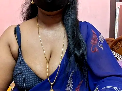 Radha-sweety32 online show from June 13, 6:27 pm