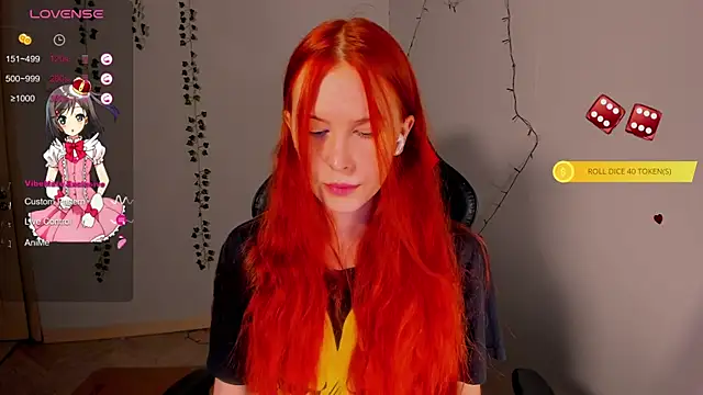 Snapshot of FruttiTatti chatting on September 21, 8:29 pm FruttiTatti online show from September 21, 8:29 pm