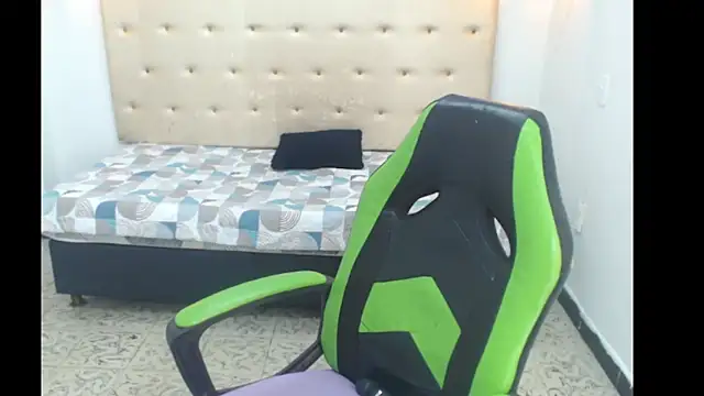 Kathiasaints online show from February 25, 8:07 pm