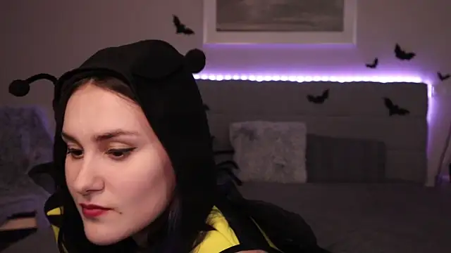 Snapshot of Erotic_Synth_Goddess chatting on October 25, 5:09 pm Erotic Synth Goddess online show from October 25, 5:09 pm