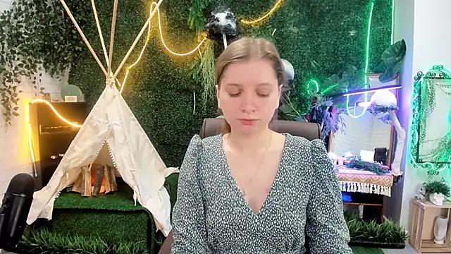 MayaSinabon online show from October 11, 9:14 am