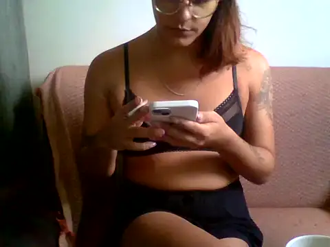 Snapshot of _mscassie chatting on September 18, 11:09 am mscassie online show from September 18, 11:09 am