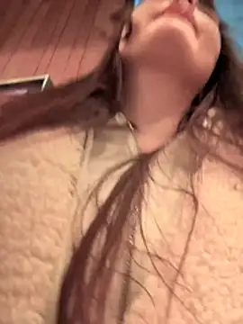 NikaMur online show from April 11, 7:45 am