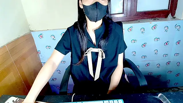 Snapshot of __Saphia__ chatting on October 19, 2:41 pm Saphia online show from October 19, 2:41 pm