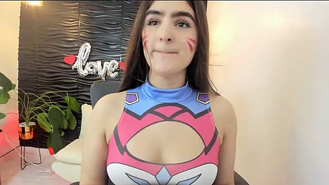 sofia 44 online show from October 31, 2:21 pm