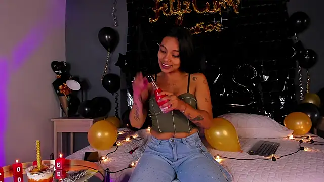 rachellmartinez online show from November 20, 12:06 pm