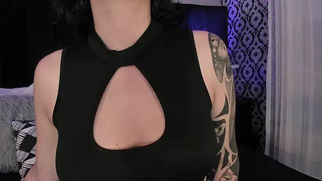 Adeelinee online show from November 25, 8:09 pm