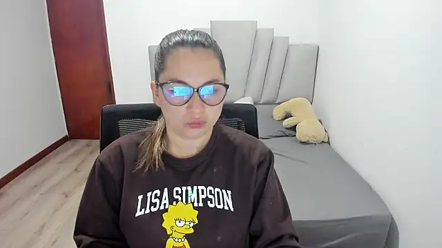 samantha  wilson online show from January 7, 11:19 pm