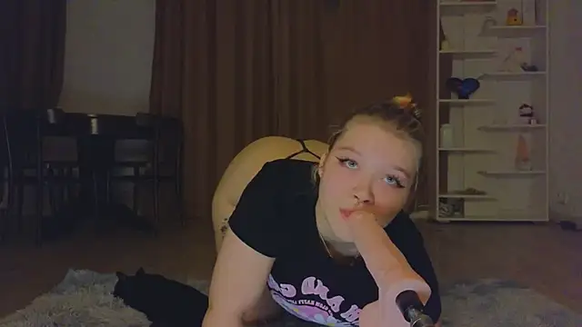Snapshot of May_aster chatting on September 28, 8:36 pm May aster online show from September 28, 8:36 pm