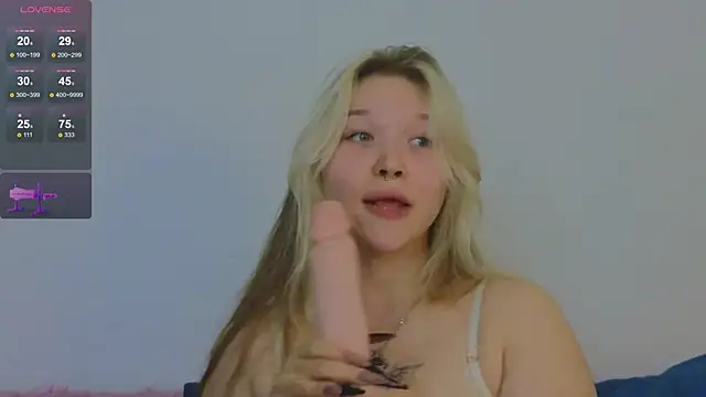 Snapshot of May_aster chatting on October 15, 5:54 am May aster online show from October 15, 5:54 am
