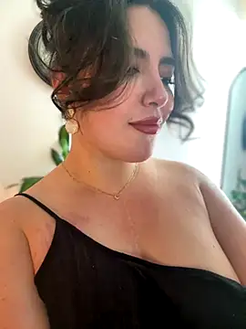 sukhakunis1 online show from October 28, 5:52 pm