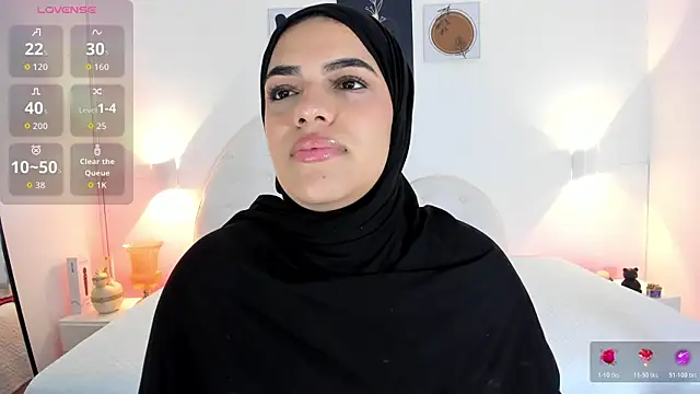 Umarani  online show from October 29, 6:54 pm