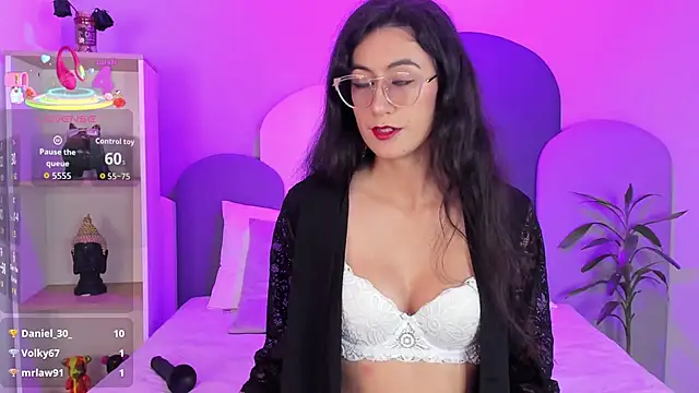 SophieGomez22 online show from October 19, 12:29 pm