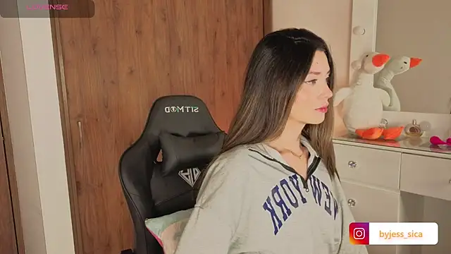 jessy  01 online show from September 25, 2:21 am