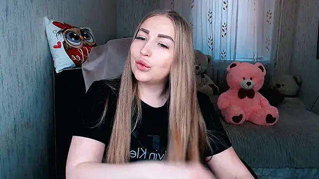  KittyBoo online show from March 24, 7:14 am