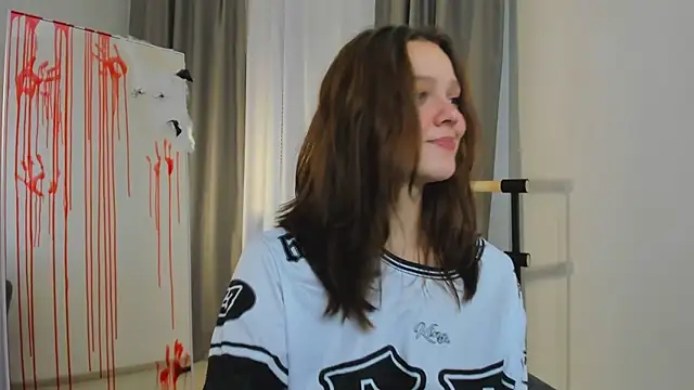 Addelin Moon online show from October 24, 4:47 pm