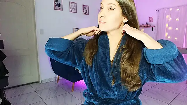 Snapshot of Melisa_cream chatting on September 25, 2:32 am Melisa cream online show from September 25, 2:32 am