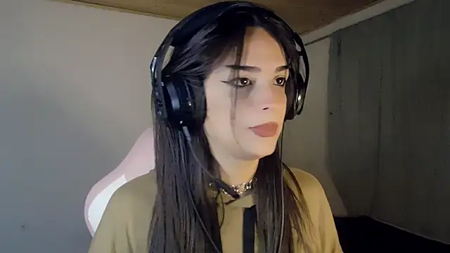 Dollbehavior  online show from January 8, 4:27 am