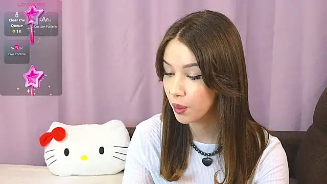 ellie kramer online show from March 22, 9:32 pm