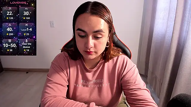 maryluna95 online show from March 17, 8:24 pm